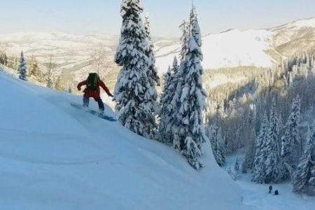 PURE GLISSE AU KAZAKHSTAN : L’ALTAÏ KAZAKH EN FREERIDE ET SNOWCAT